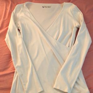 White lot by sleeved shirt from VS